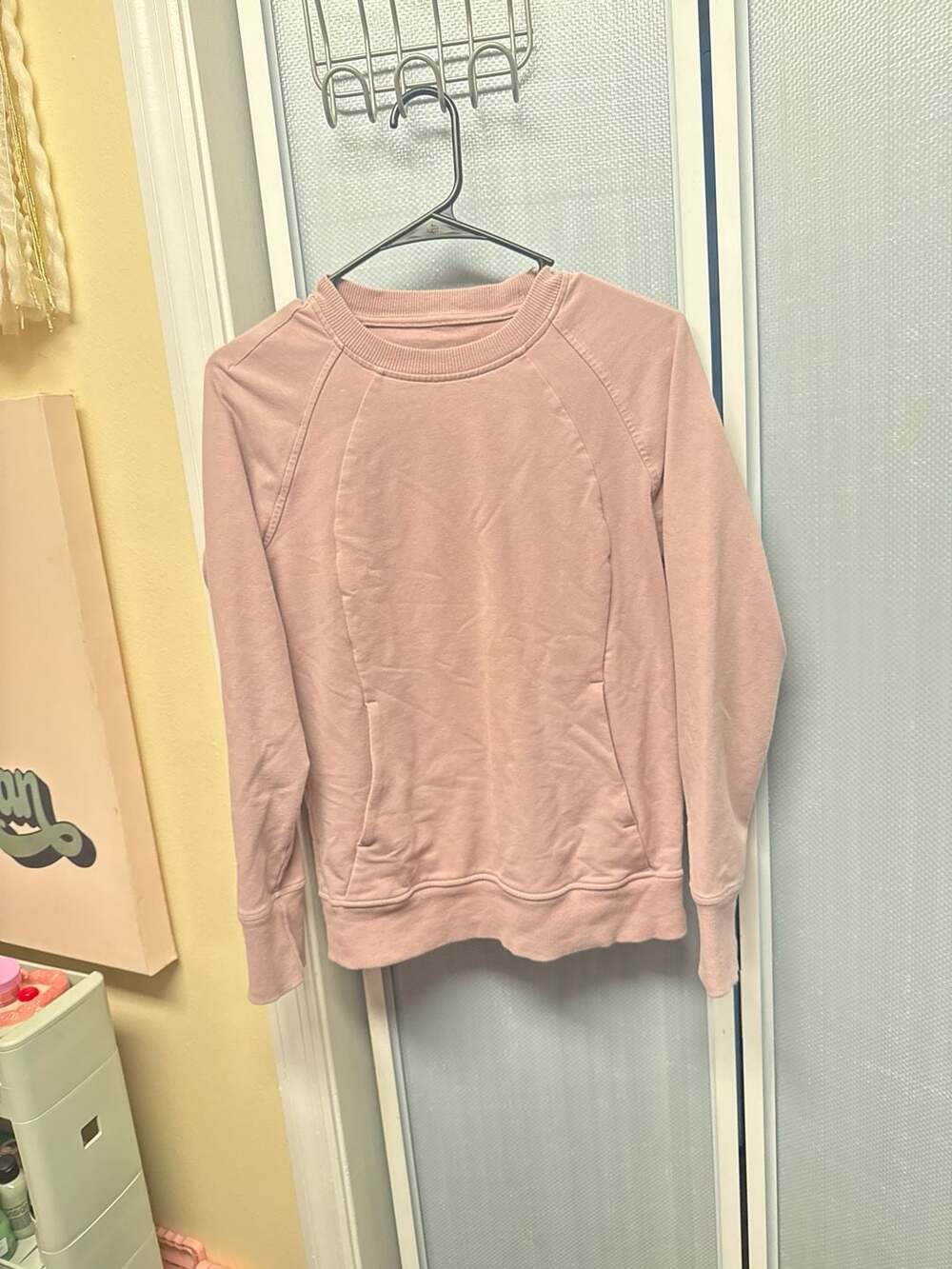 Lululemon Scuba Crewneck Ribbed Sweatshirt Dusty Pink Size 4